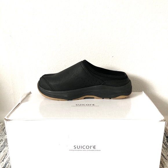 SOLD!!!! Do not buy. SUICOKE TABI SHOES - Picture 2 of 8